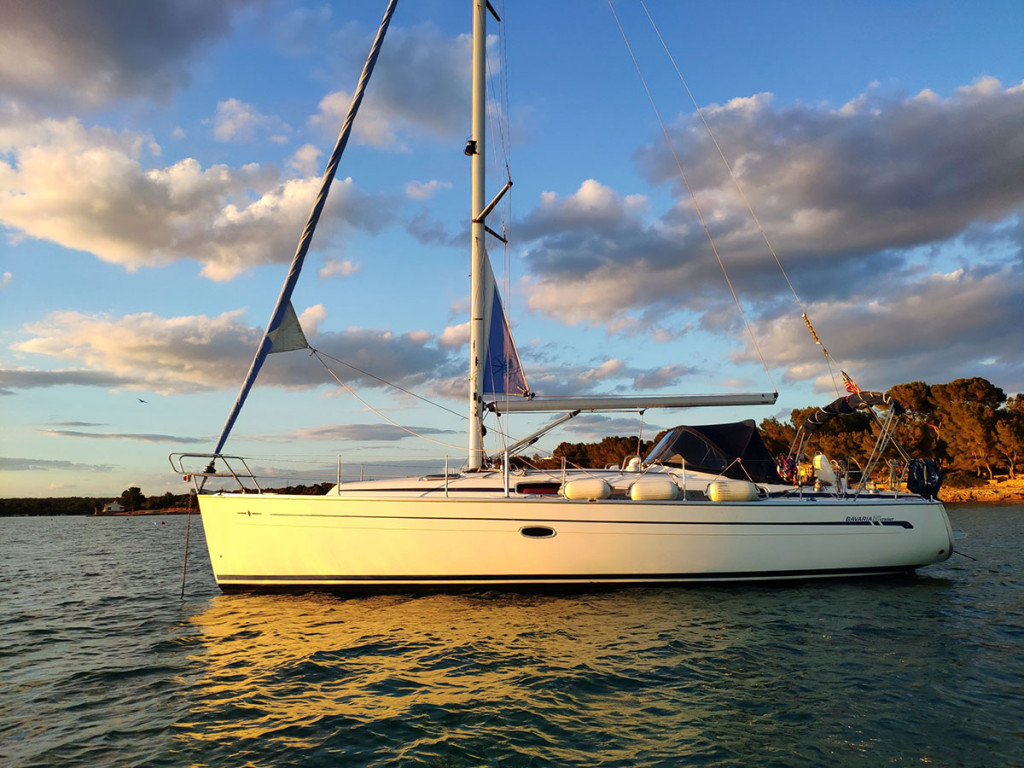 Private sunset cruise on sailboat in Tenerife